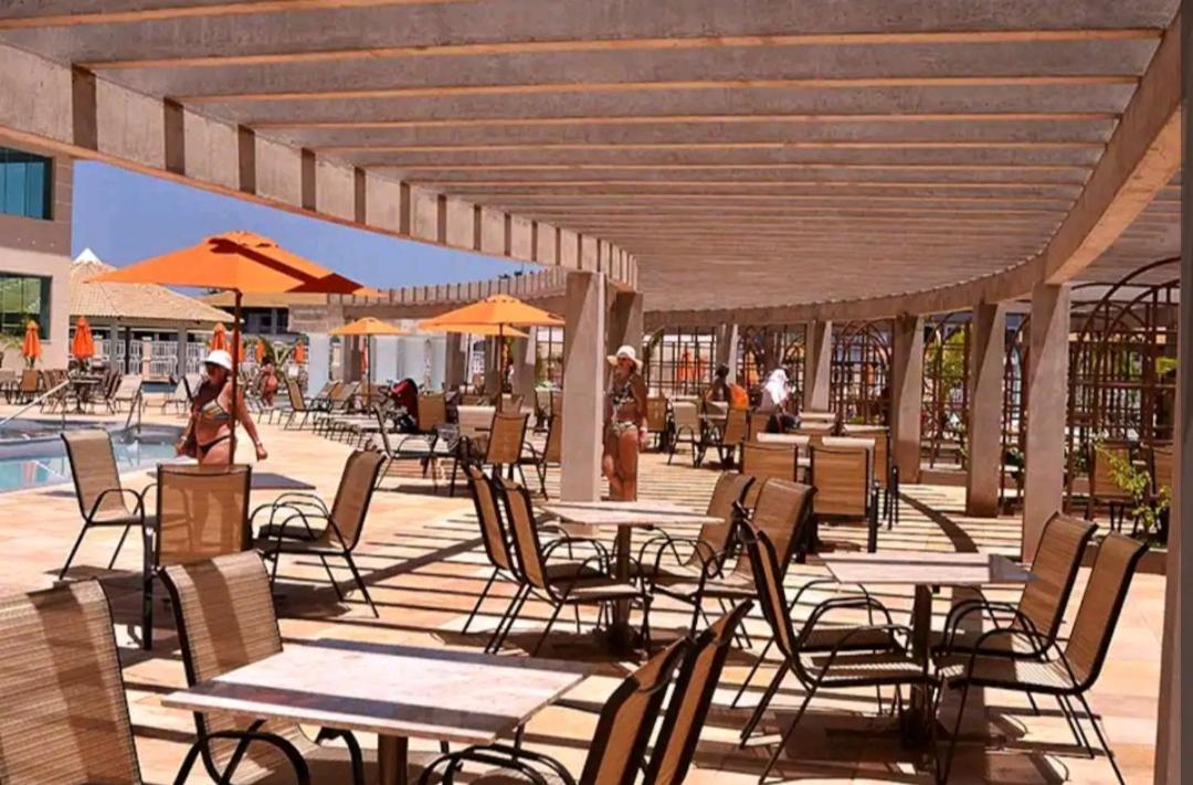 カルダス・ノバスLacqua Di'Roma Parque Com Parque Aquatico Incluso Na Diaria! Roupas De Cama E Toalhas Nao Estao Disponiveis No Servico, Devem Ser Levado Pelo Hospede!アパートメント エクステリア 写真